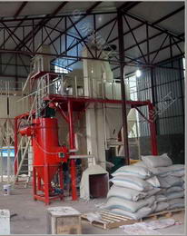 貴州六盤水黔興養(yǎng)殖場(chǎng)-濃縮料機(jī)組